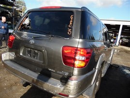 2004 Toyota Sequoia SR5 Gray 4.7L AT 2WD #Z23168